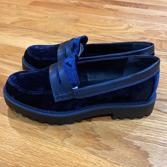 Beautiful BLUE Sam Edelman Circus Loafers - Picture 8 of 9